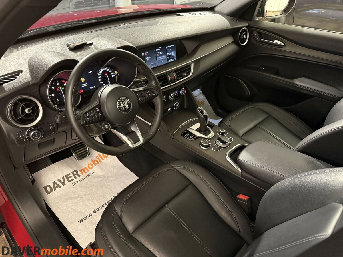 Alfa Romeo Stelvio Stelvio 2.2 Turbodiesel 210 CV AT8 Q4 Veloce Tì (11)