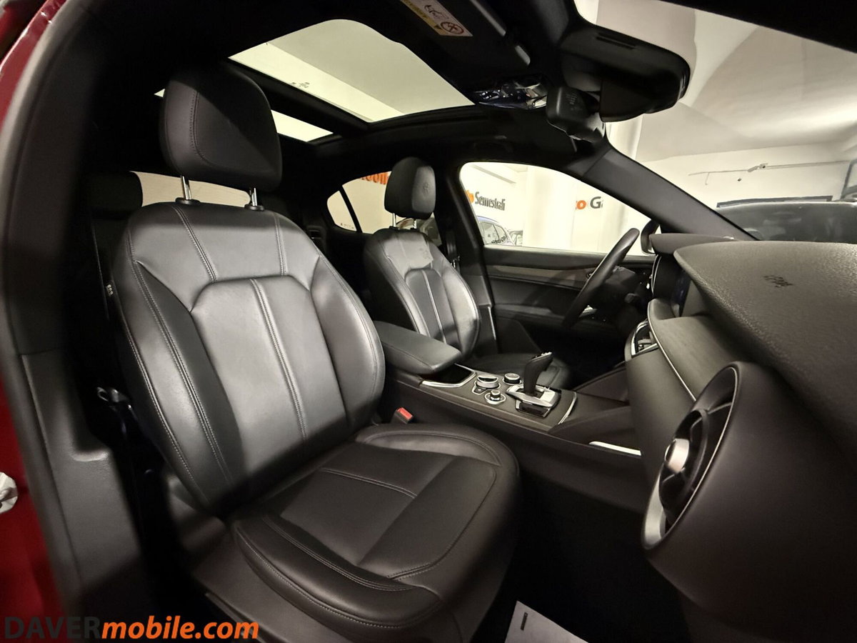 Alfa Romeo Stelvio Stelvio 2.2 Turbodiesel 210 CV AT8 Q4 Veloce Tì (14)