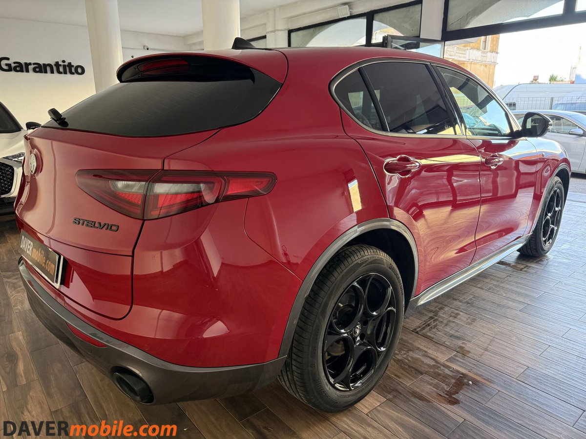 Alfa Romeo Stelvio Stelvio 2.2 Turbodiesel 210 CV AT8 Q4 Veloce Tì (6)