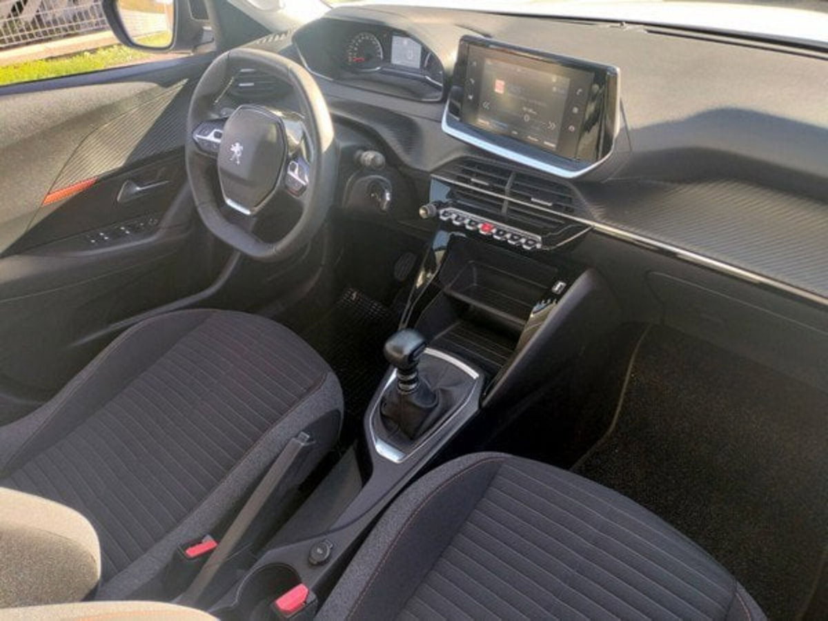 Peugeot 2008 BlueHDi 110 S&S Active Pack (17)