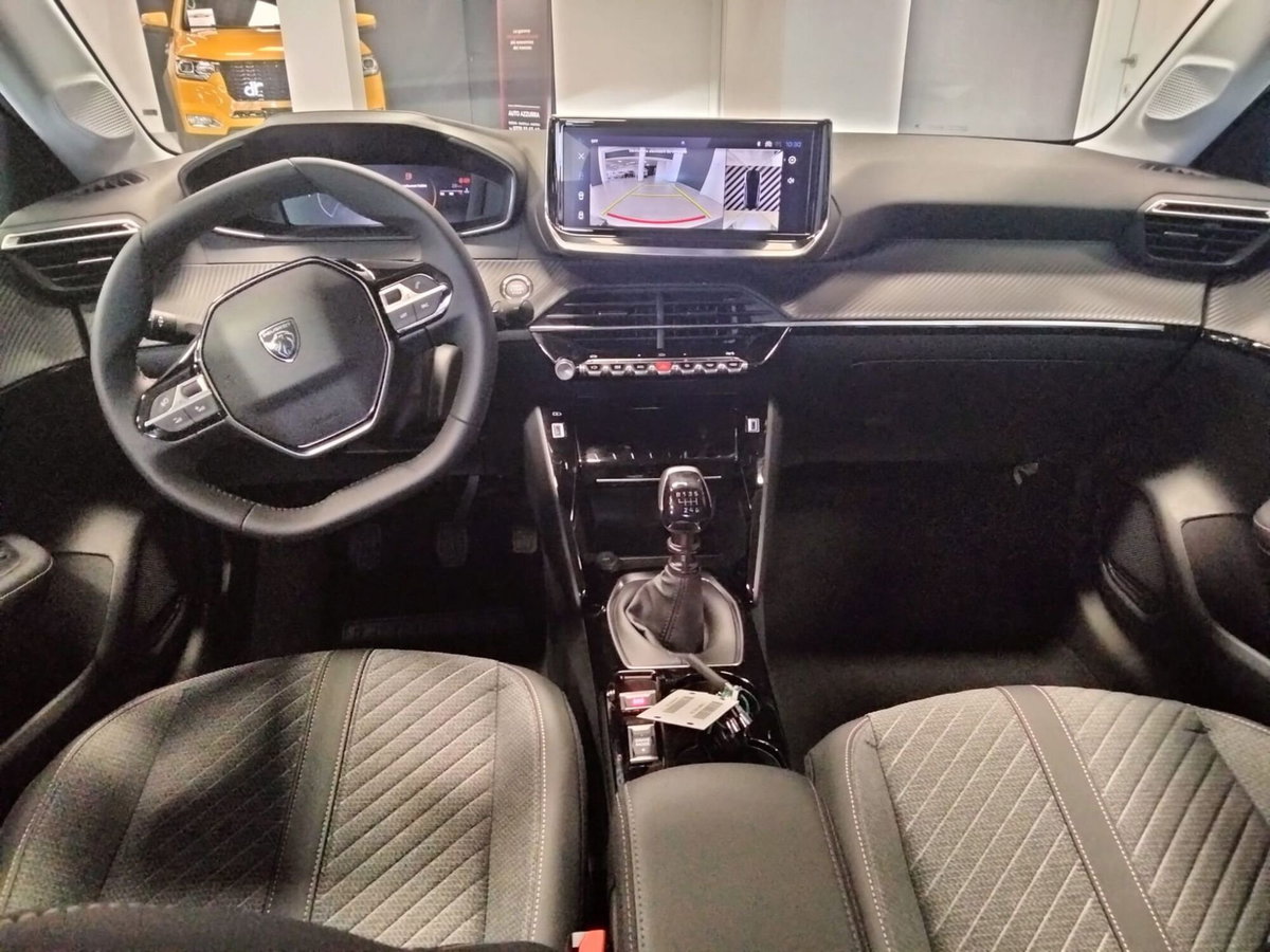 Peugeot 208 PureTech 100 Stop&Start 5 porte Allure (9)
