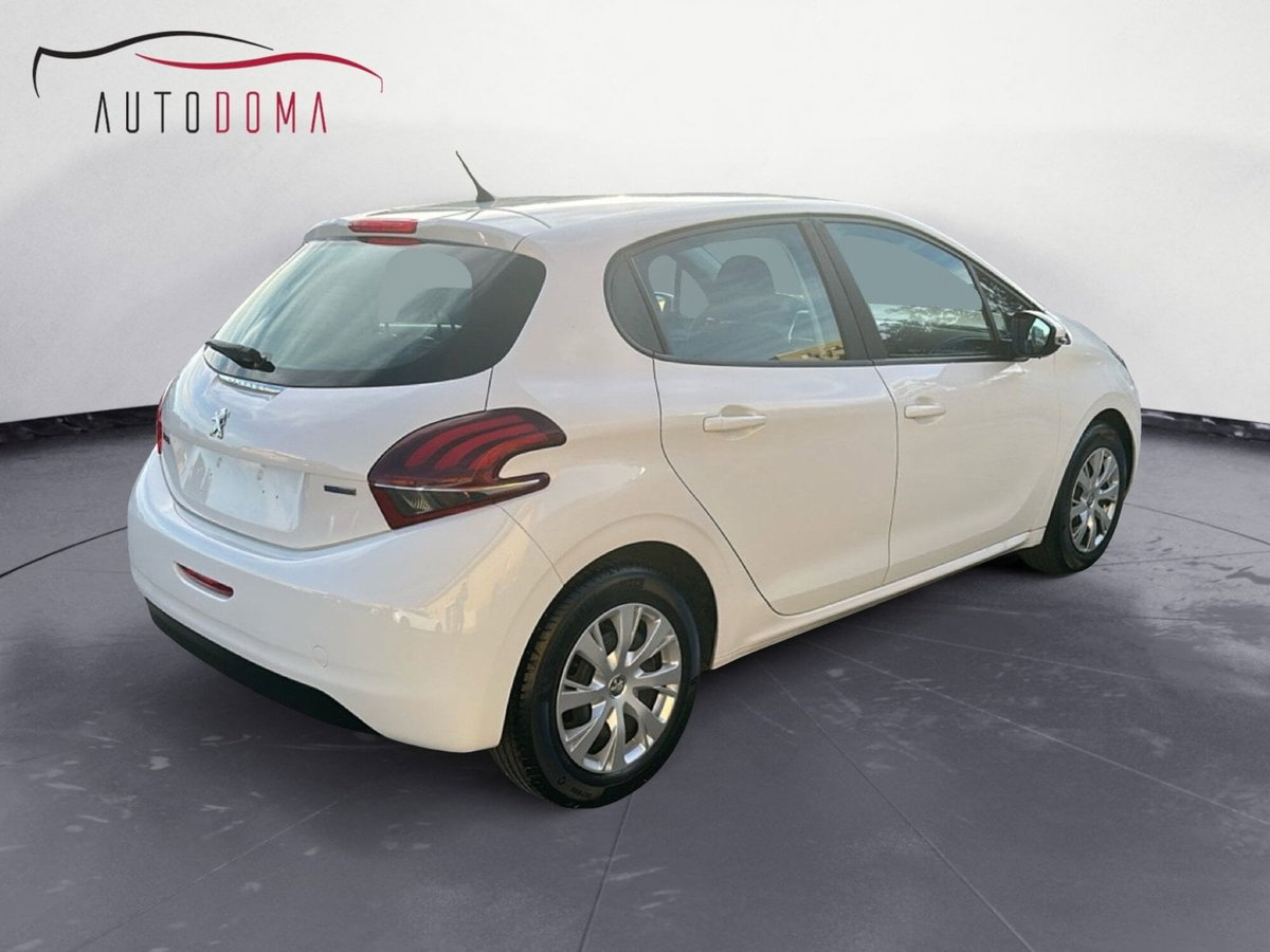 Peugeot 208 68 5 porte Access (7)