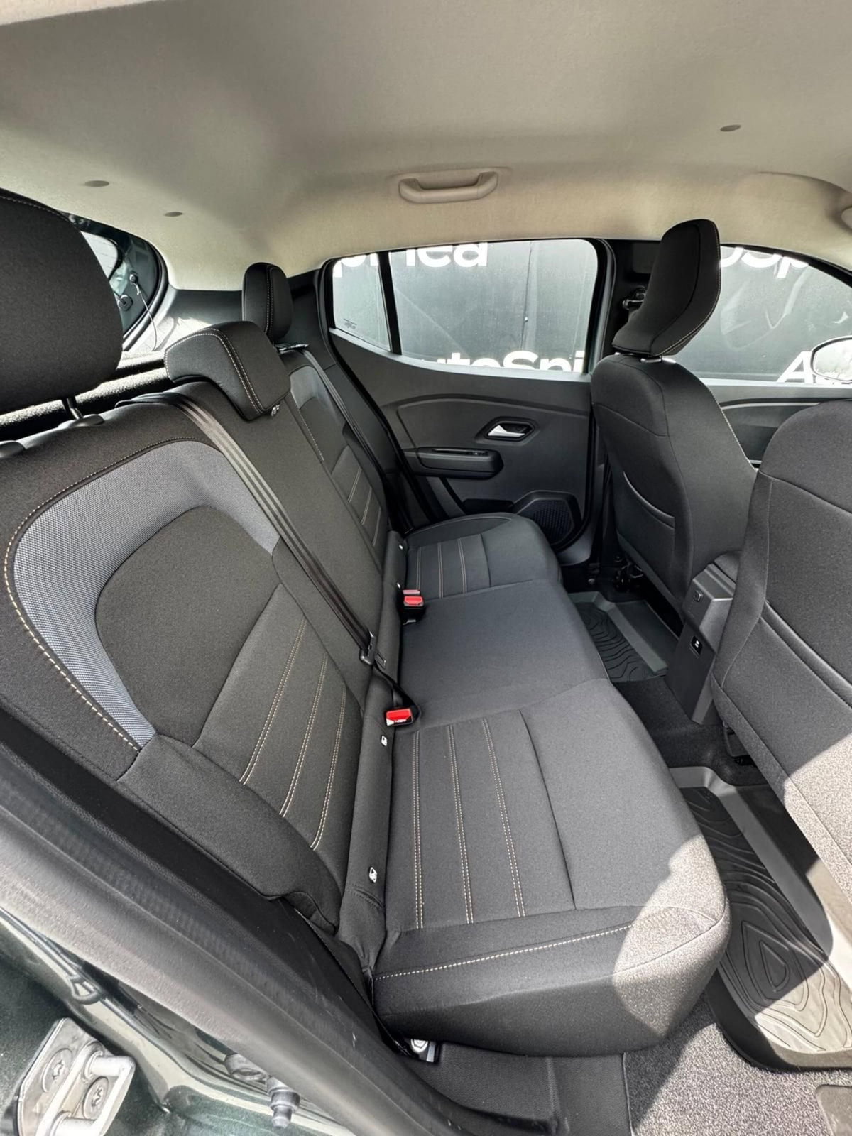 Dacia Sandero Stepway 1.2 Eco-G Expression 120cv auto (16)