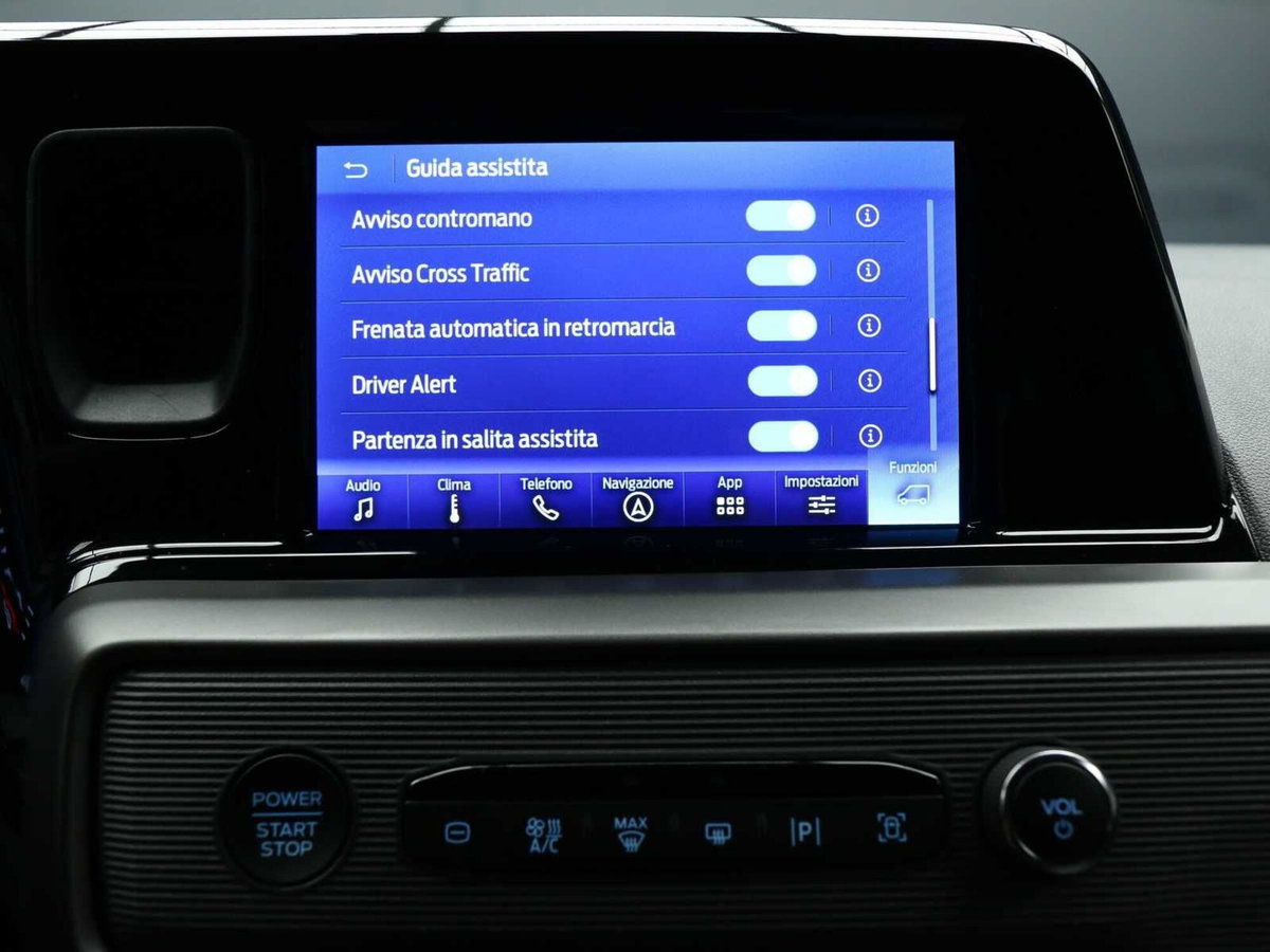Ford Tourneo Courier 1.0 ecoboost 125cv Titanium powershift (16)