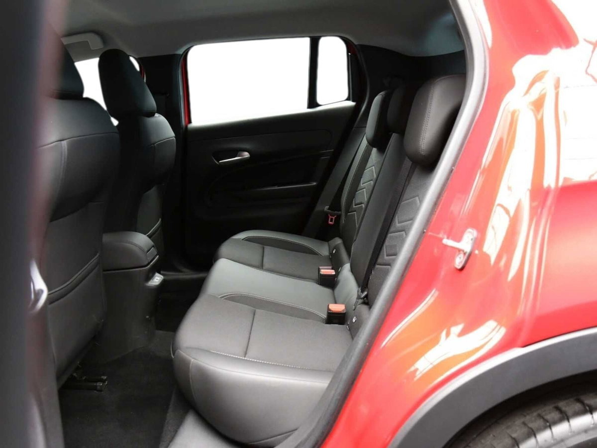 Jeep Avenger 1.2 turbo Altitude fwd 100cv (14)
