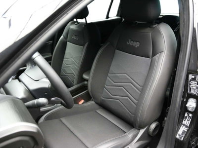 Jeep Avenger 1.2 turbo Altitude fwd 100cv (13)