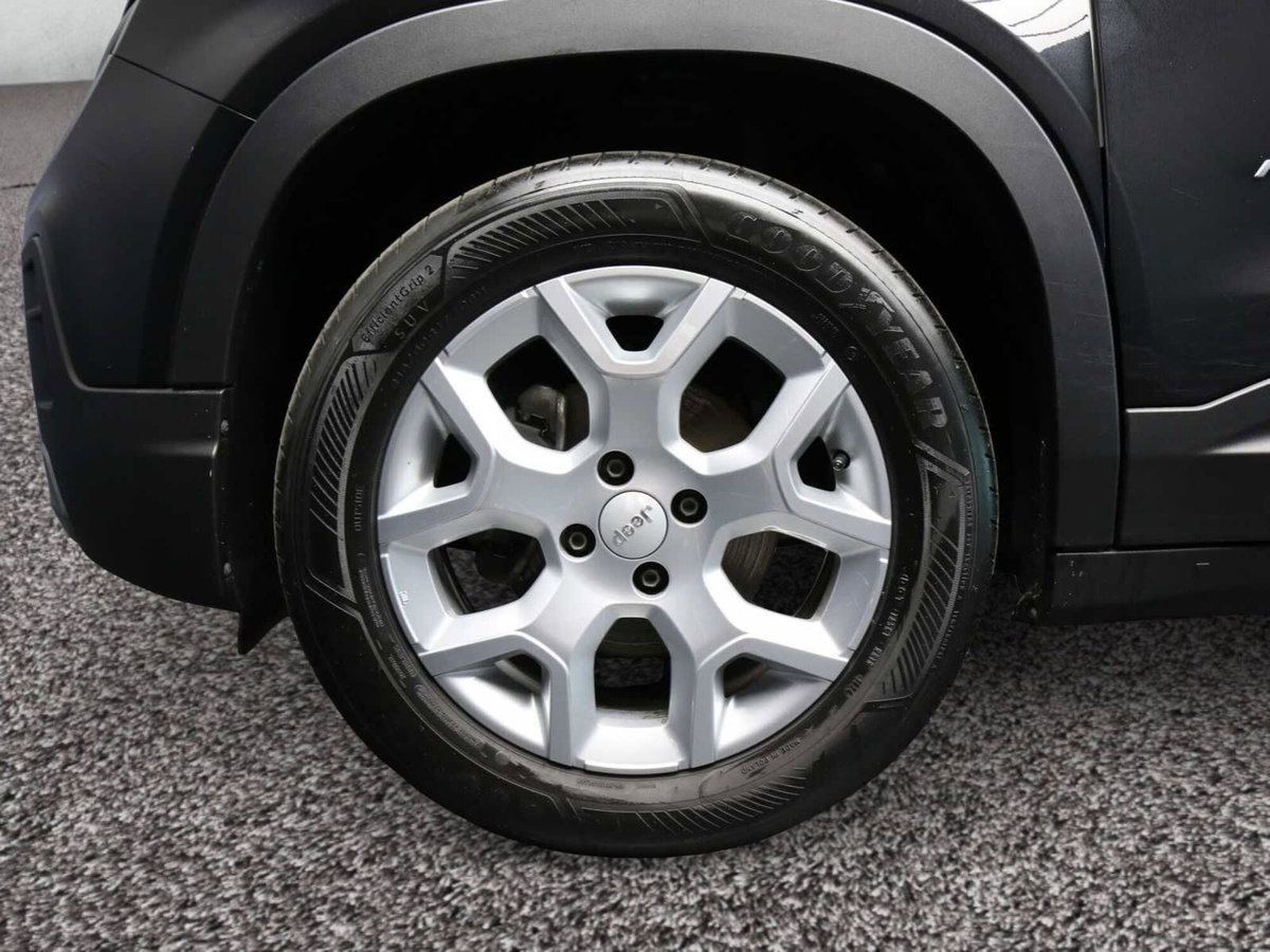 Jeep Avenger 1.2 turbo Altitude fwd 100cv (6)