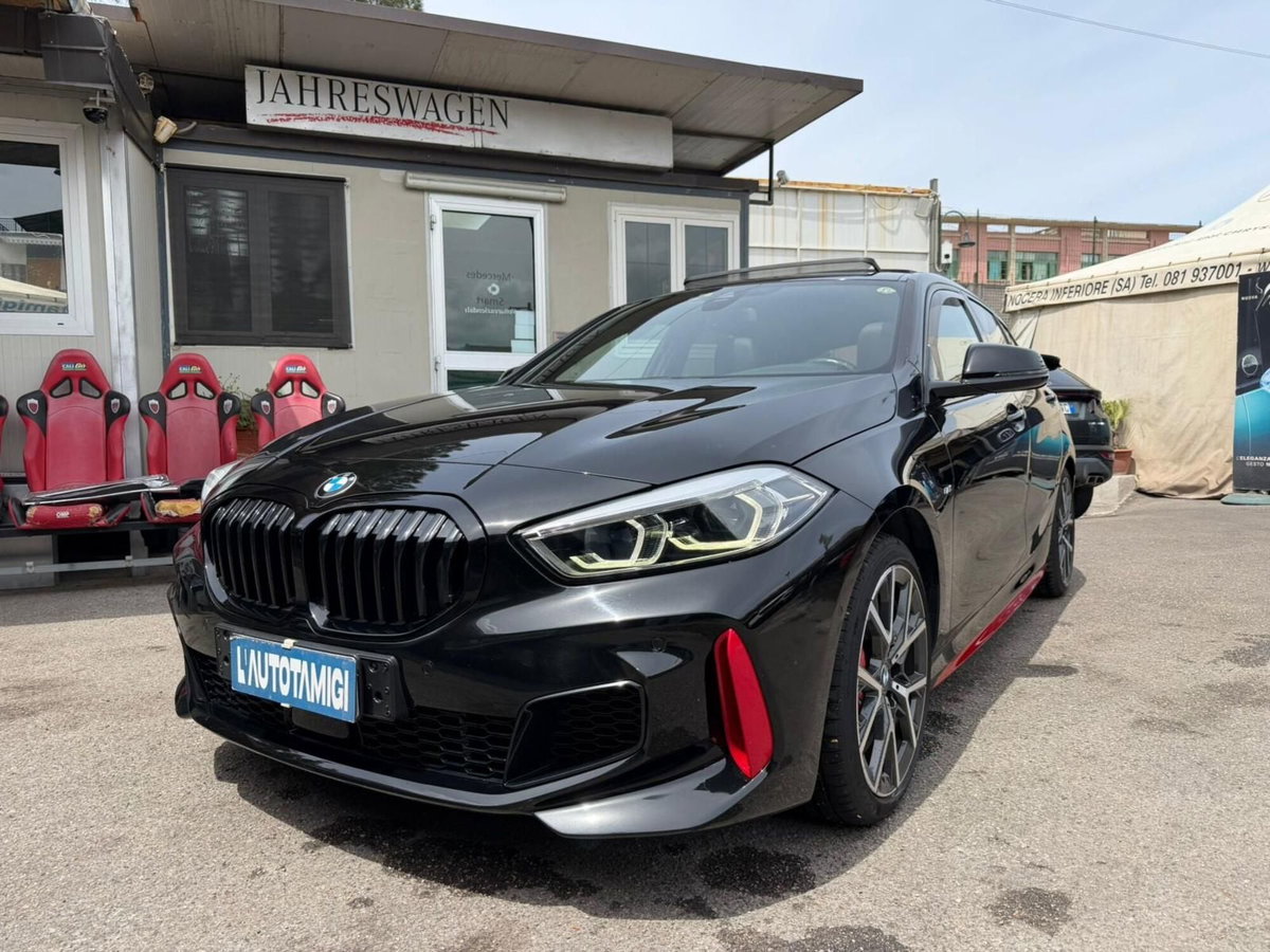 BMW Serie 1 130i cat 5 porte Msport (2)