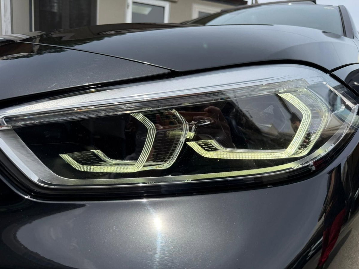 BMW Serie 1 130i cat 5 porte Msport (3)