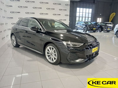 Audi A3 Sportback 35 TFSI S tronic Business (4)