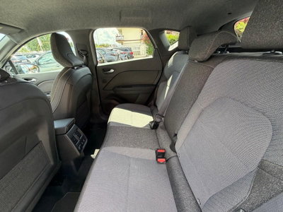 Renault Captur 1.0 eco-g Techno 100cv (15)