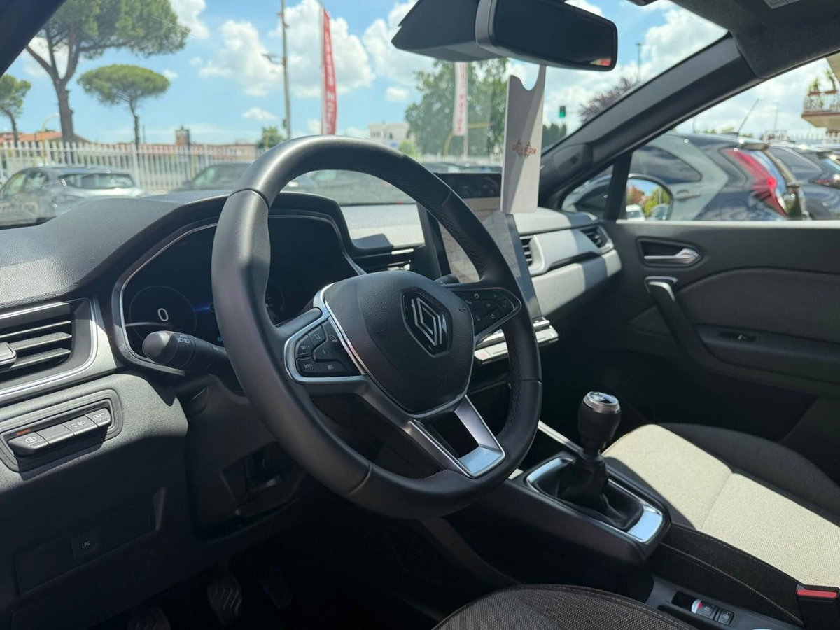 Renault Captur 1.0 eco-g Techno 100cv (13)