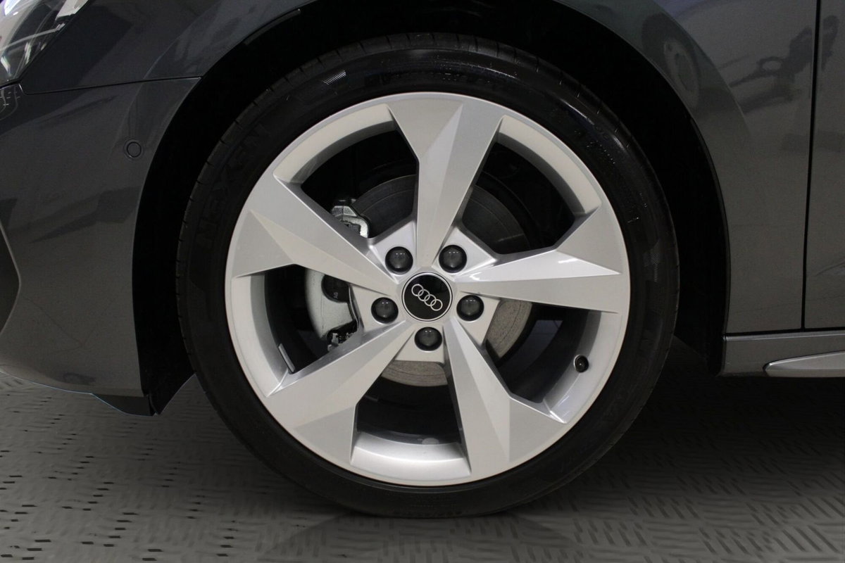 Audi A3 Sportback 35 TDI S tronic S line edition (3)
