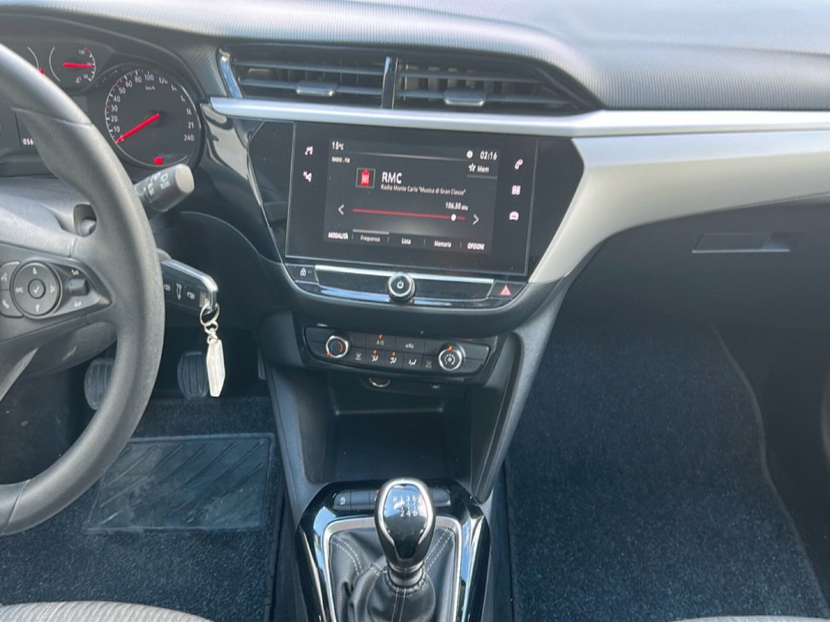 Opel Corsa 1.5 D 100 CV Edition (14)