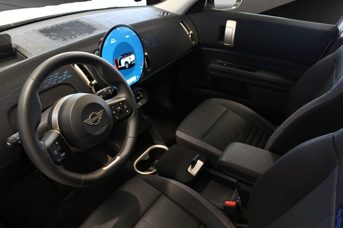 MINI Mini Countryman 2.0 48V D Classic auto (12)