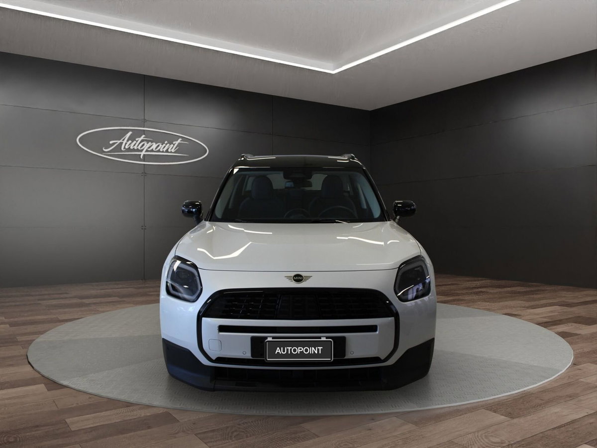 MINI Mini Countryman 2.0 48V D Classic auto (2)
