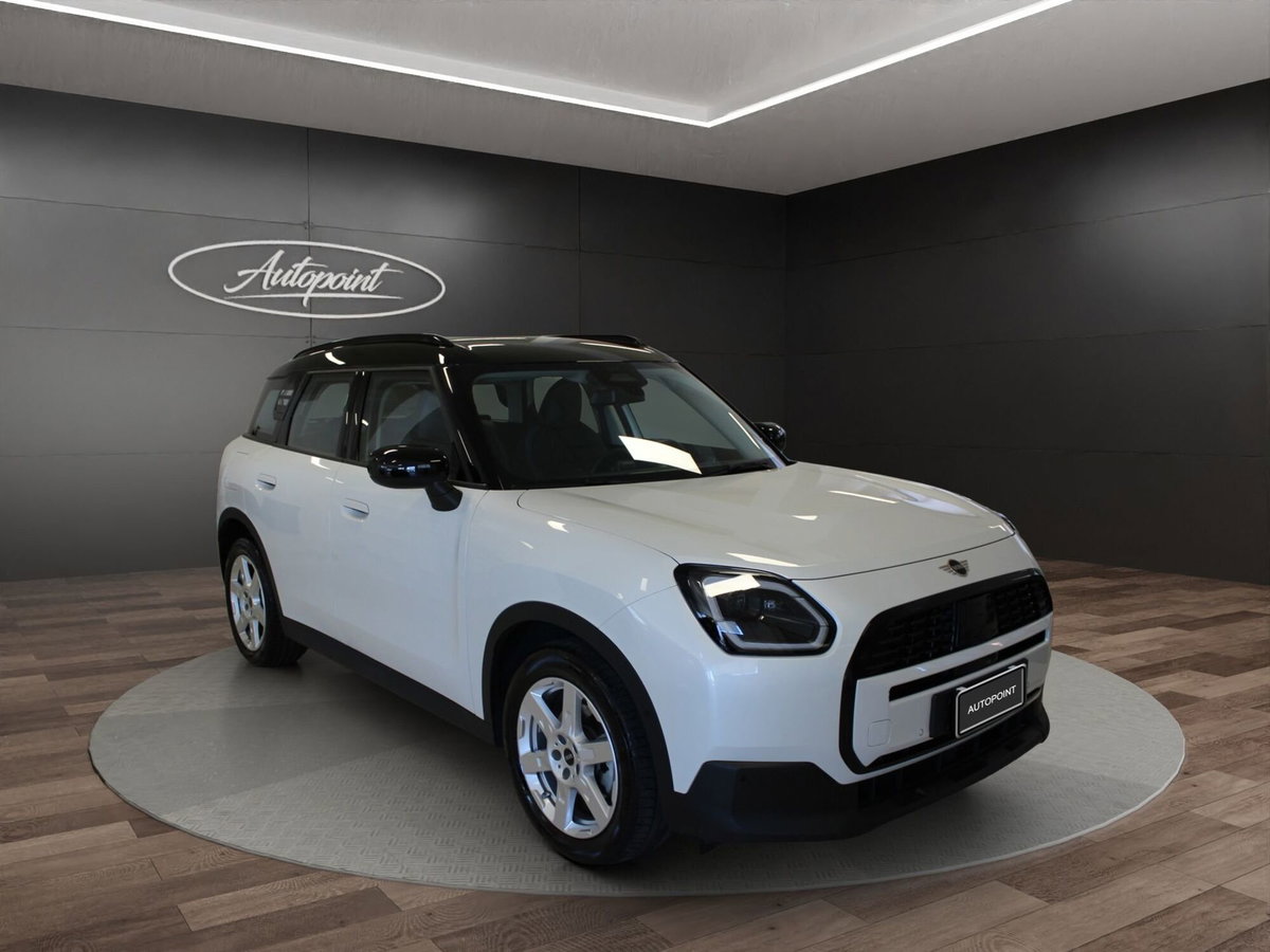 MINI Mini Countryman 2.0 48V D Classic auto (5)