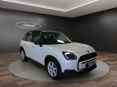 MINI Mini Countryman 2.0 48V D Classic auto (5)