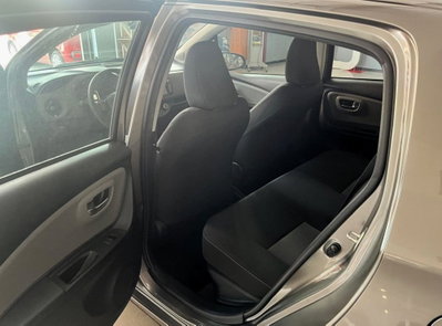 Toyota Yaris 1.5 Hybrid 5 porte Style (13)