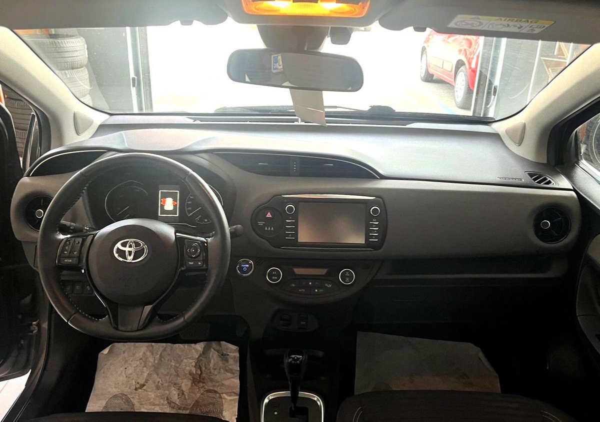 Toyota Yaris 1.5 Hybrid 5 porte Style (16)