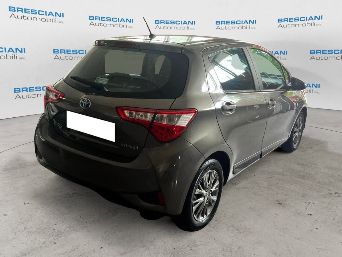Toyota Yaris 1.5 Hybrid 5 porte Style (4)