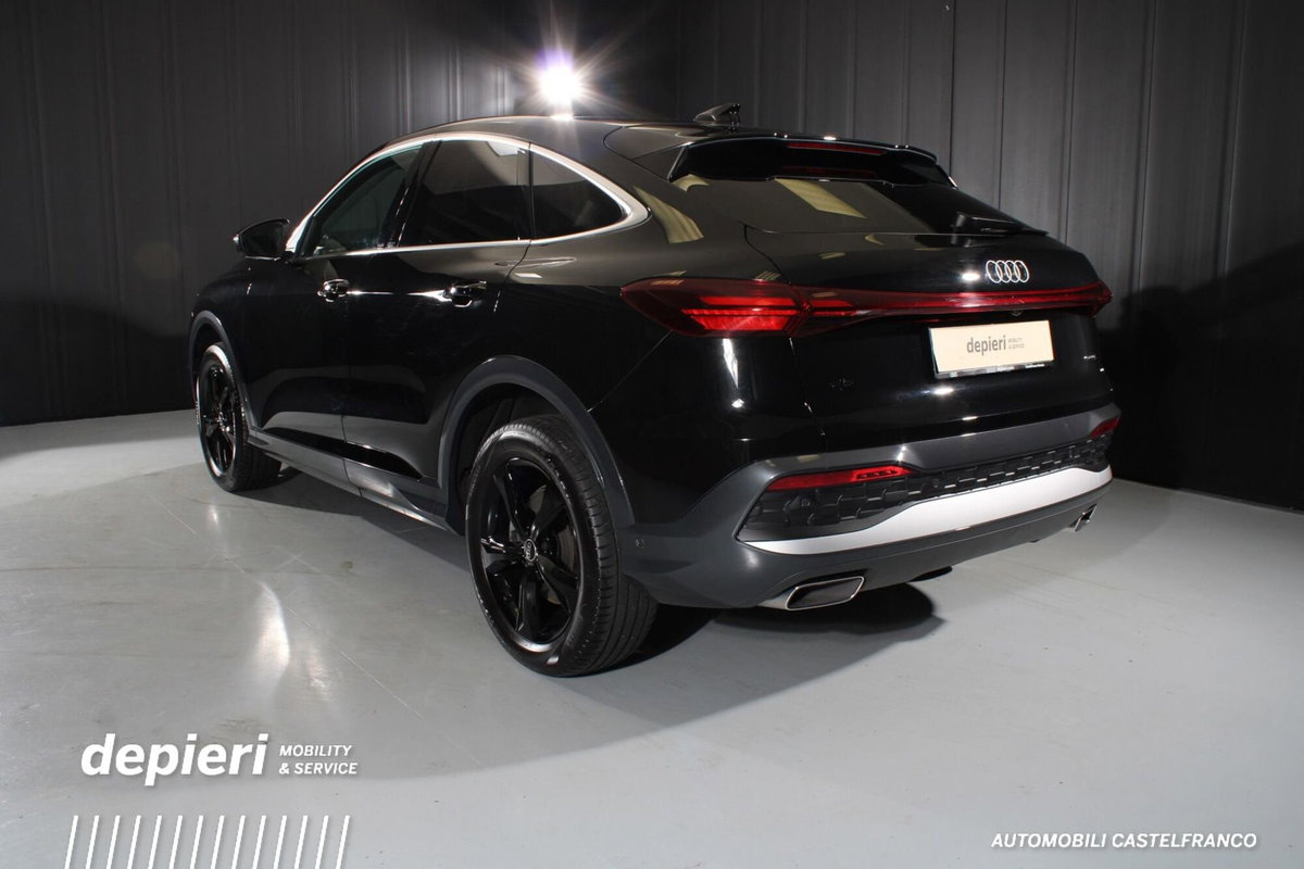 Audi Q5 Sportback Sportback 40 2.0 tfsi mhev 12V quattro s-tronic (3)