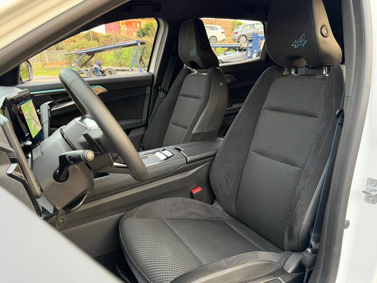 Renault Austral 1.2 full hybrid Iconic Esprit Alpine 200cv auto (10)