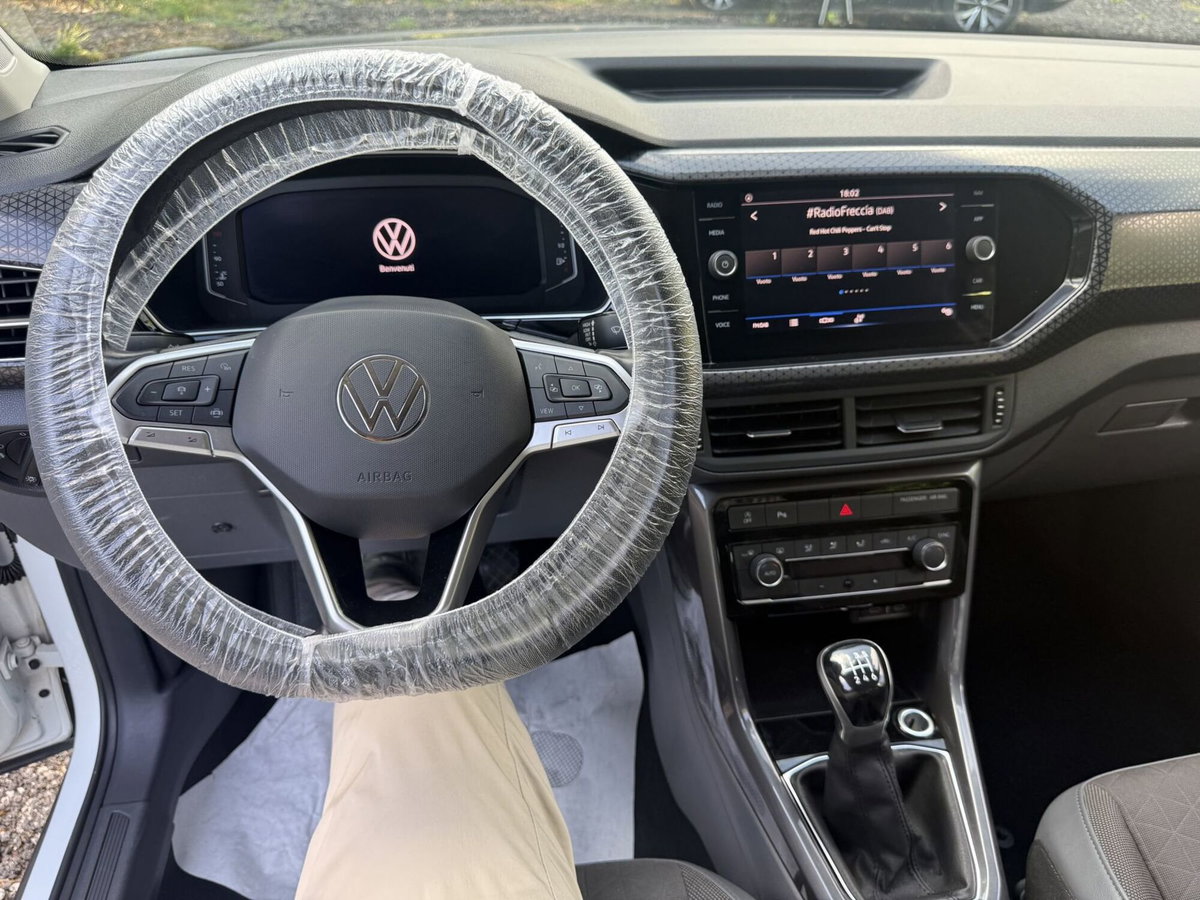 Volkswagen T-Cross 1.0 TSI 110 CV DSG Advanced (12)
