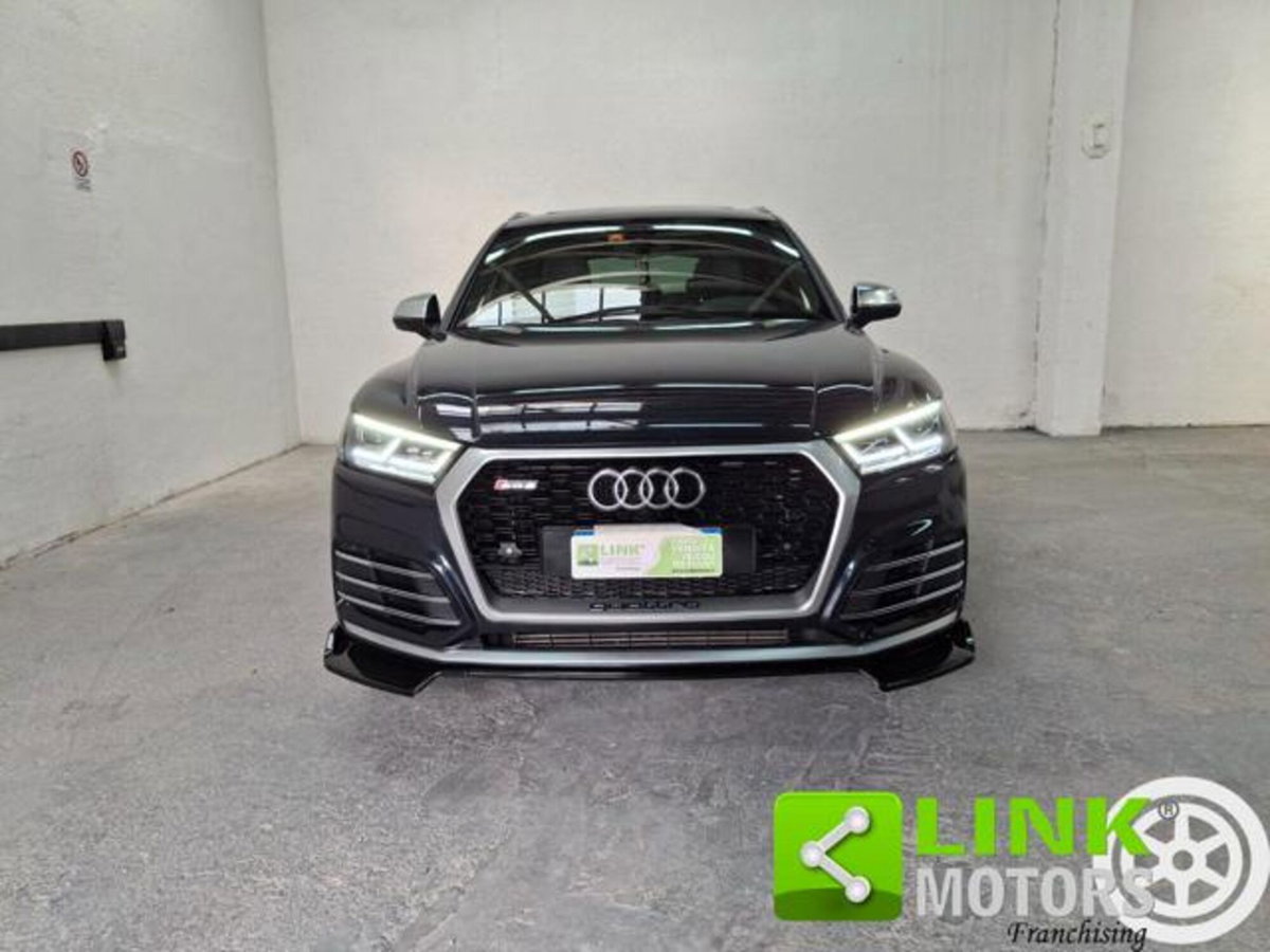 Audi SQ5 3.0 TFSI quattro tiptronic (2)