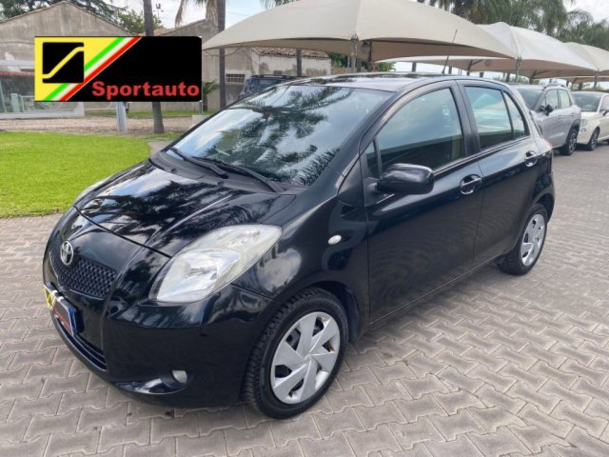 Toyota Yaris 1.3 5 porte Sol