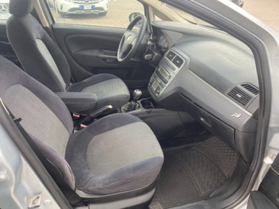 Fiat Grande Punto 1.3 MJT 90 CV 5 porte Dynamic (8)