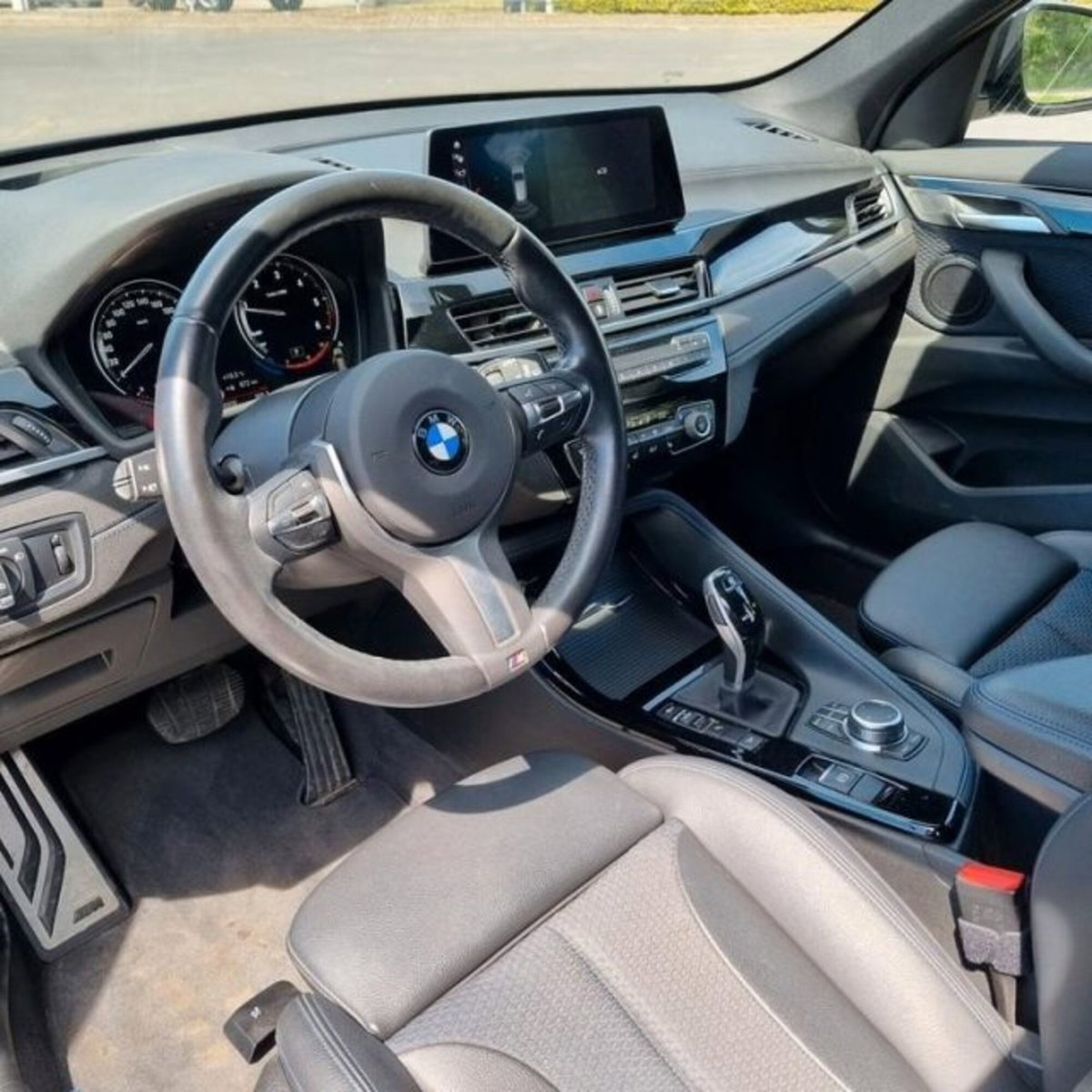 BMW X1 xDrive20d Msport (9)