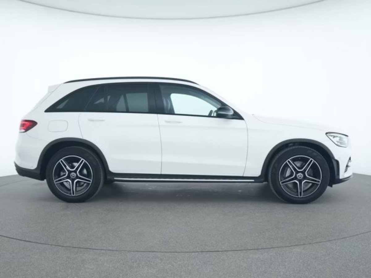 Mercedes-Benz GLC SUV 220 d 4Matic Premium (4)
