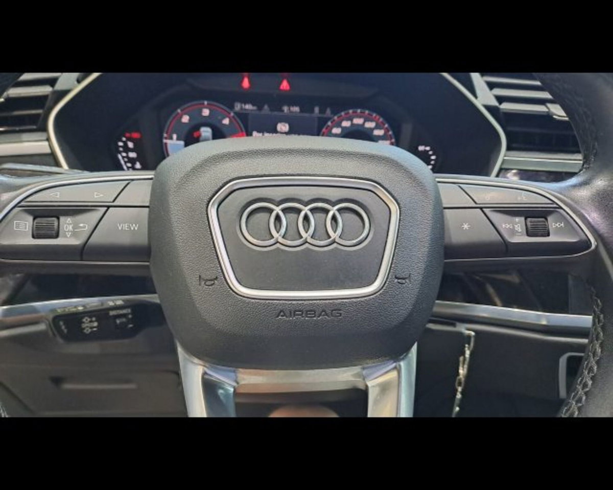 Audi Q3 Sportback 2.0 tdi Business 150cv s-tronic (7)