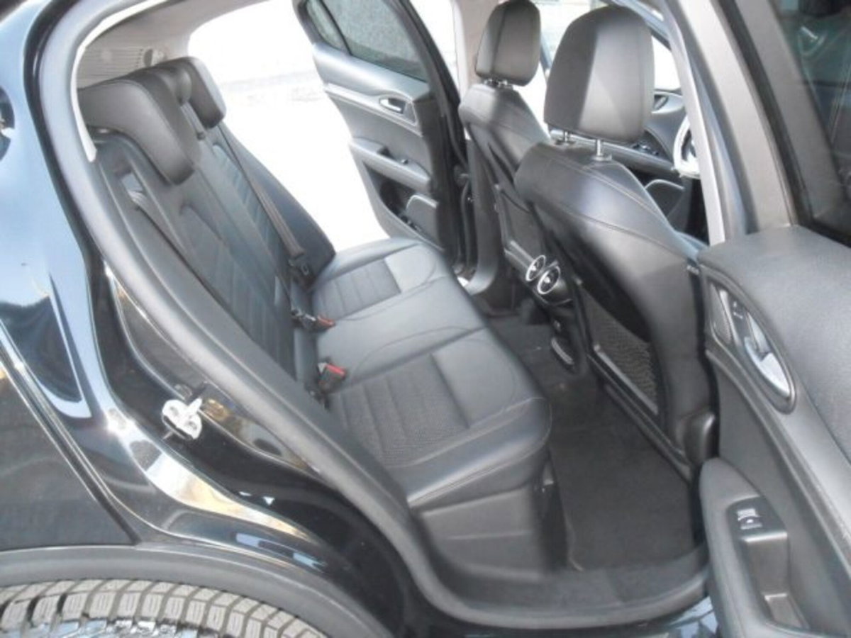 Alfa Romeo Stelvio Stelvio 2.2 Turbodiesel 190 CV AT8 RWD Business (10)
