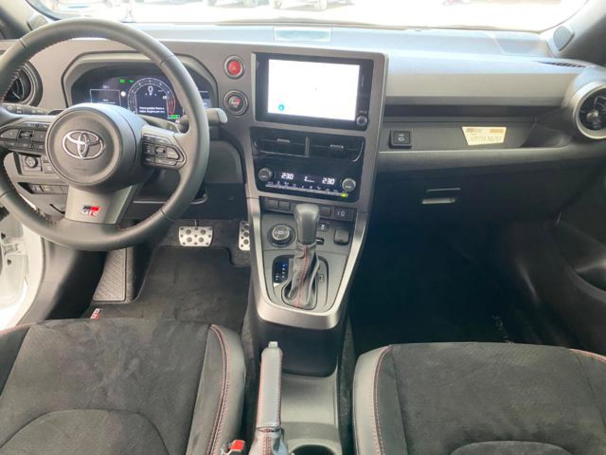 Toyota GR Yaris 1.6 Rovanpera Special Edition imt-6 (12)