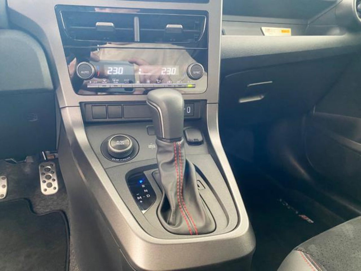 Toyota GR Yaris 1.6 Rovanpera Special Edition imt-6 (13)