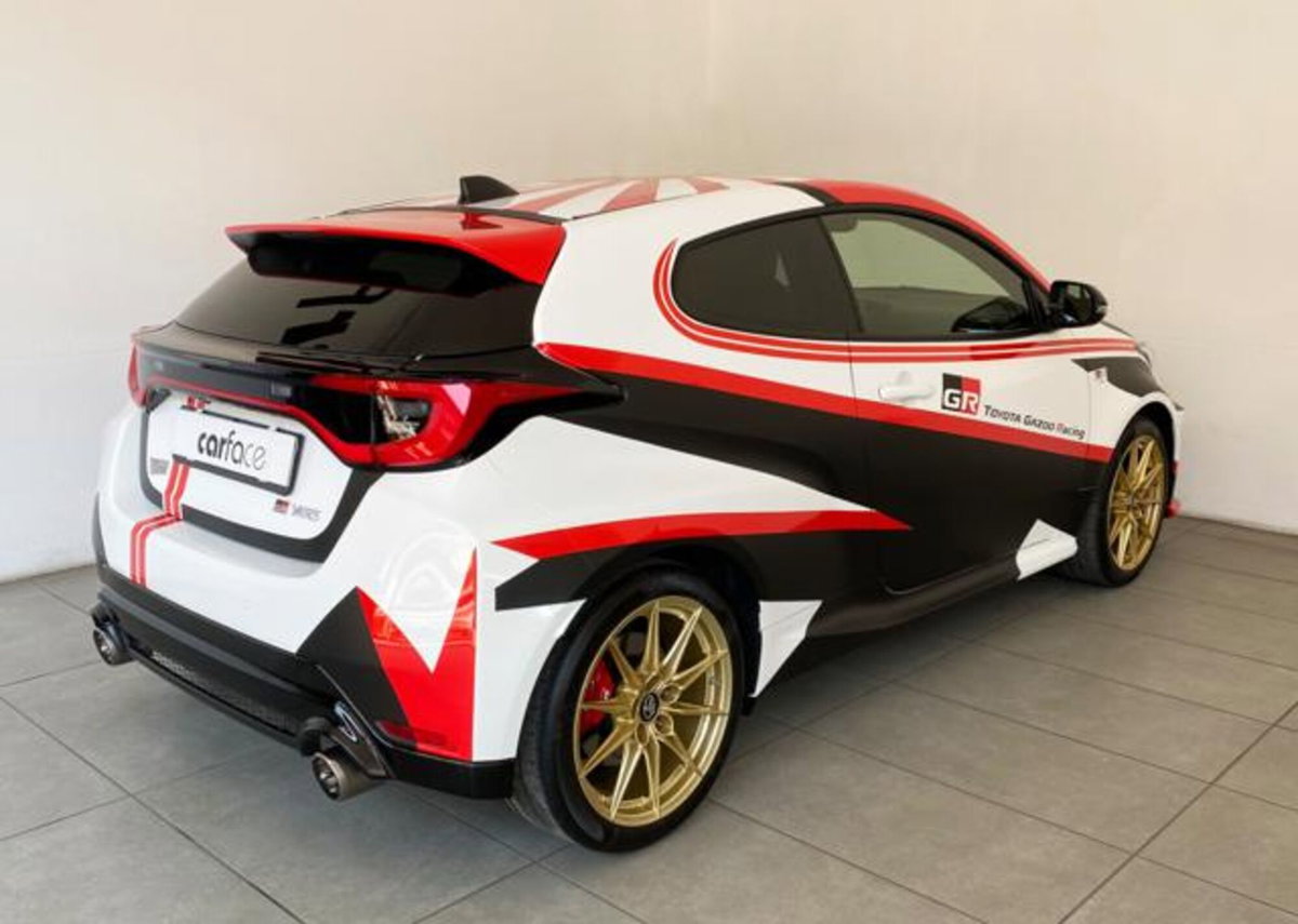 Toyota GR Yaris 1.6 Rovanpera Special Edition imt-6 (3)