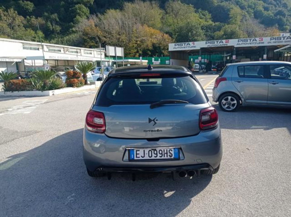 Ds DS 3 Coupé DS 3 1.4 HDi 70 Just Black (4)