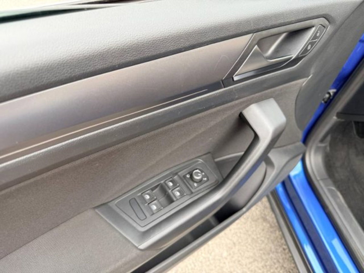 Volkswagen T-Roc Cabrio 1.5 TSI ACT DSG Style (6)