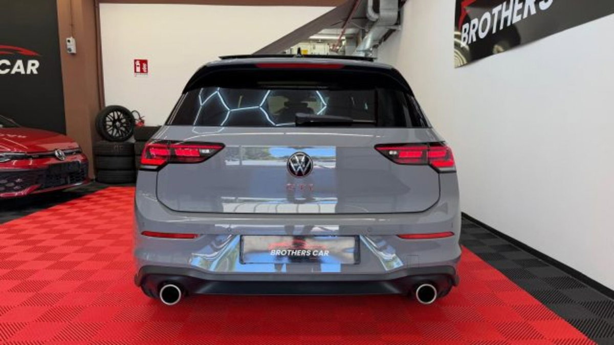 Volkswagen Golf 2.0 tsi GTI 265cv dsg (6)