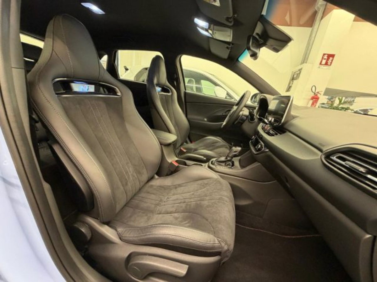Hyundai i30 2.0 T-GDI 280 CV 5 porte DCT N Performance (11)