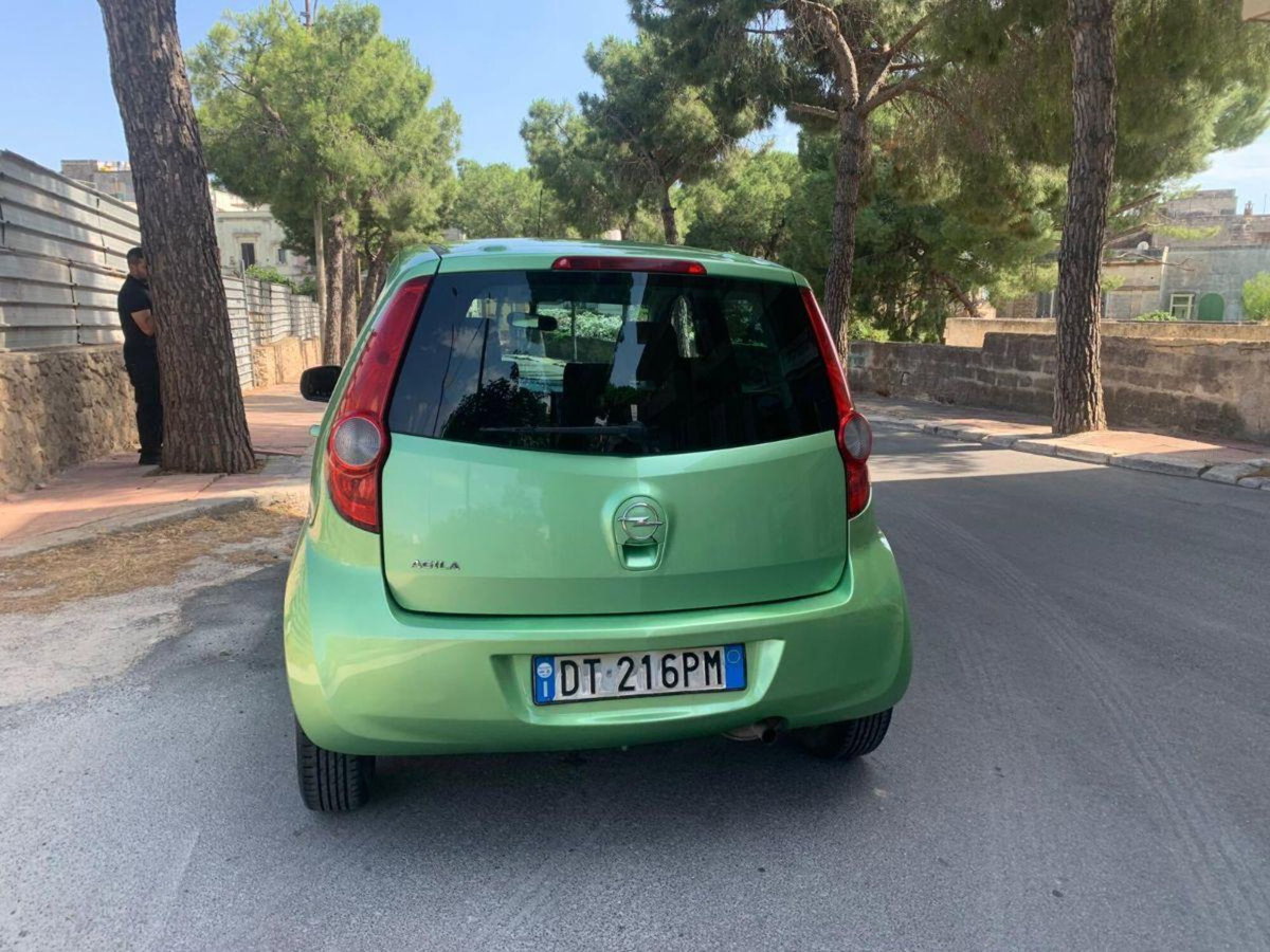 Opel Agila 1.0 12V 68CV Enjoy (7)