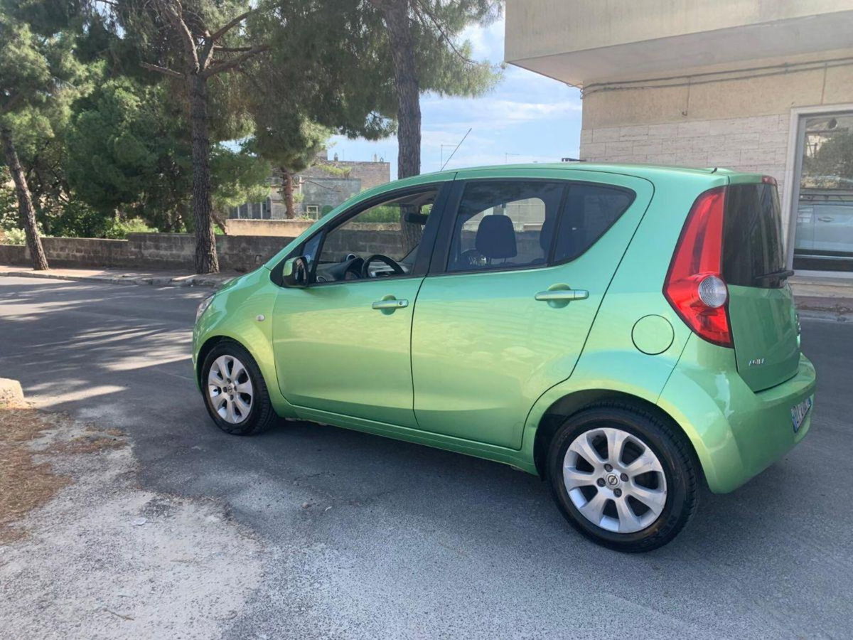 Opel Agila 1.0 12V 68CV Enjoy (9)