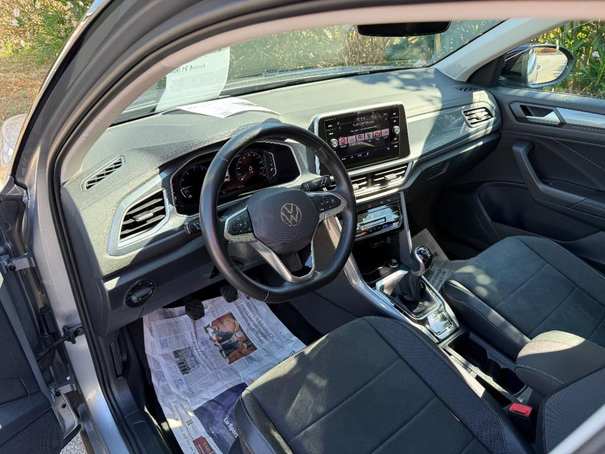 Volkswagen T-Roc 1.0 TSI Style (11)