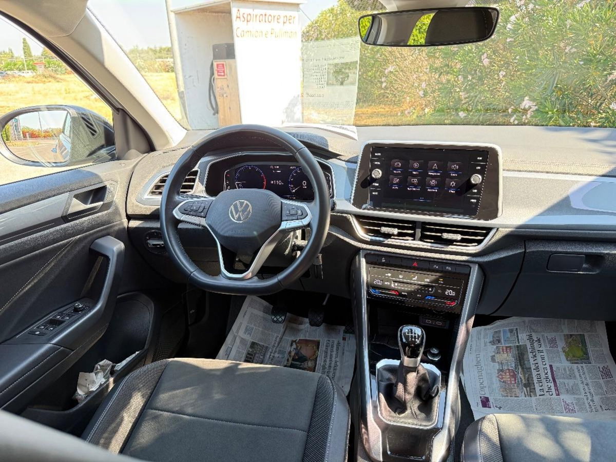 Volkswagen T-Roc 1.0 TSI Style (16)