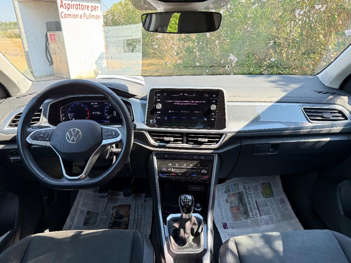 Volkswagen T-Roc 1.0 TSI Style (18)