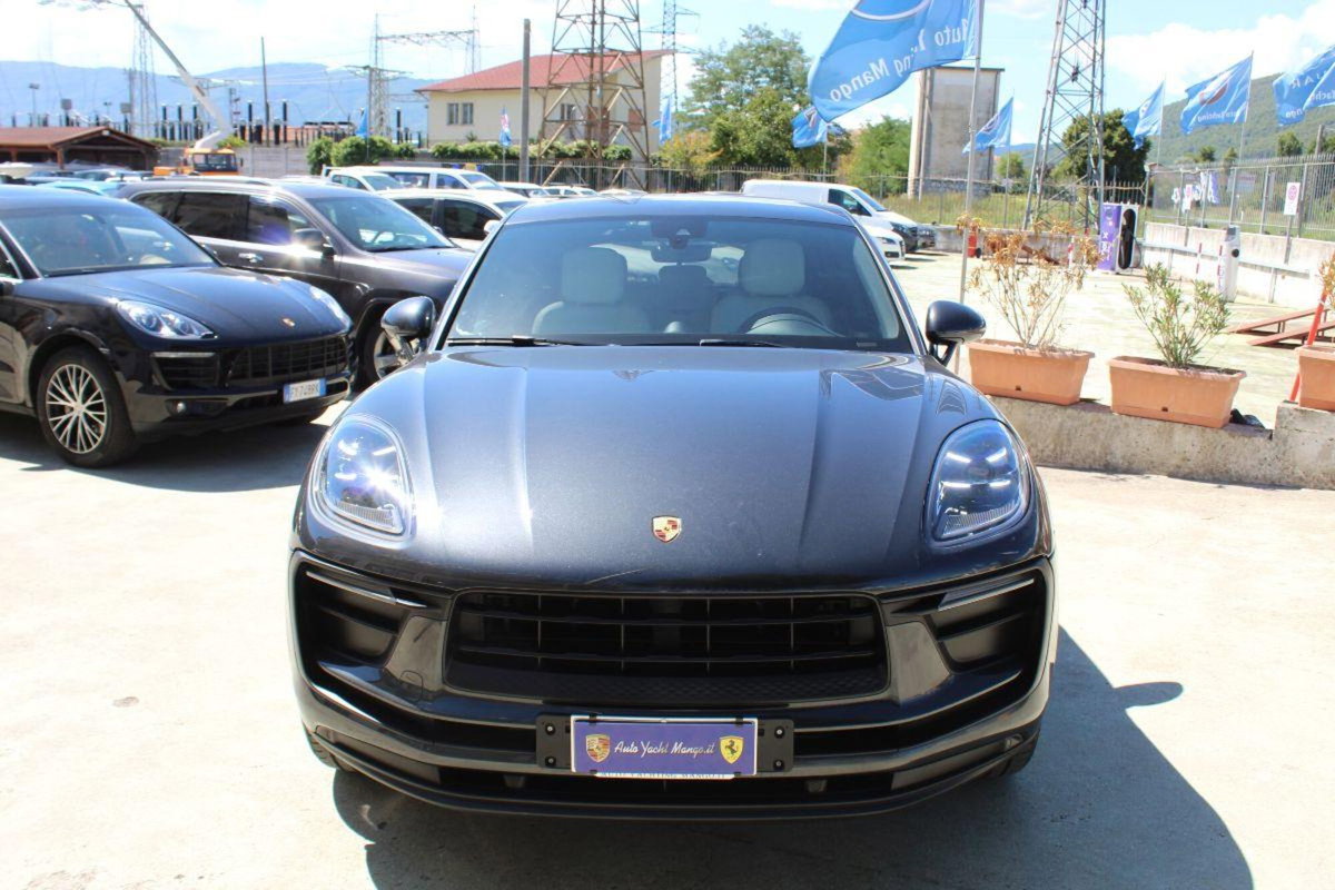 Porsche Macan 2.0 (2)