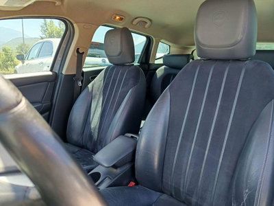 Lancia Delta 1.6 MJT DPF Gold (12)