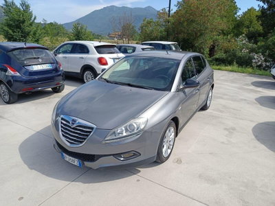 Lancia Delta 1.6 MJT DPF Gold (2)